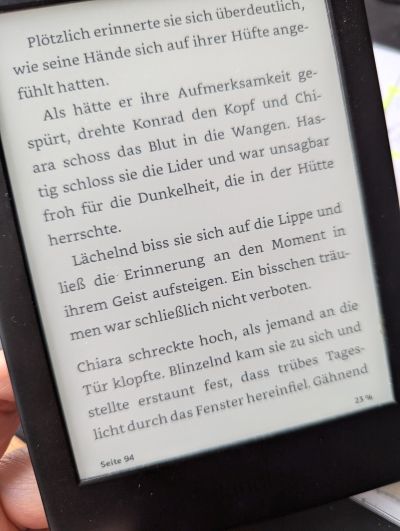 Kindle mit Fantasy-Roman